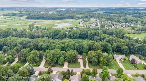 15316 Club Course Dr, Bath, MI 48808 photo 64