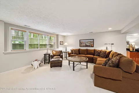 15316 Club Course Dr, Bath, MI 48808 photo 34