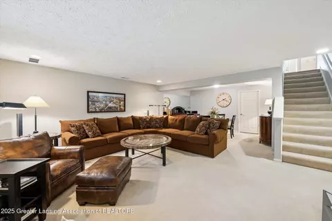 15316 Club Course Dr, Bath, MI 48808 photo 32