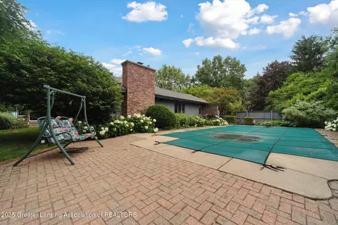 Exterior - 3708 David Ln, Lansing, MI 48911 photo 10 of 11