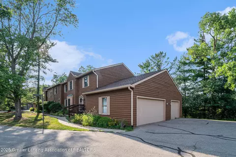 2374 N Wild Blossom Ct, East Lansing, MI 48823