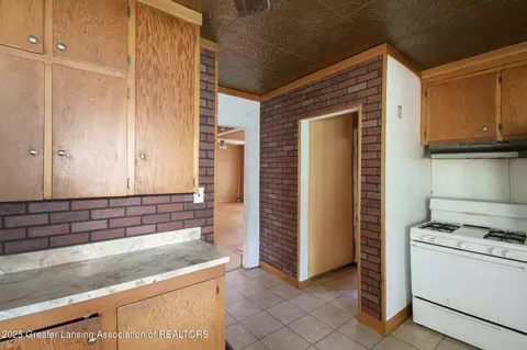 720 Kennedy St, Jackson, MI 49202 photo 11