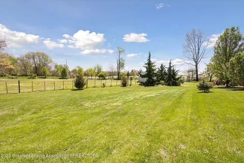 Exterior - 12898 Walker Rd, Leslie, MI 49251 photo 8 of 11