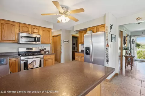 Kitchen - 12898 Walker Rd, Leslie, MI 49251 photo 2 of 5