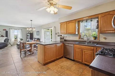 Kitchen - 12898 Walker Rd, Leslie, MI 49251 photo 5 of 5