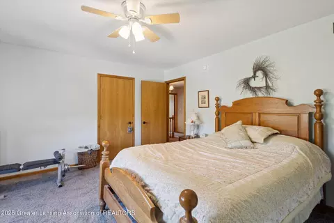 Bedroom - 12898 Walker Rd, Leslie, MI 49251 photo 5 of 8