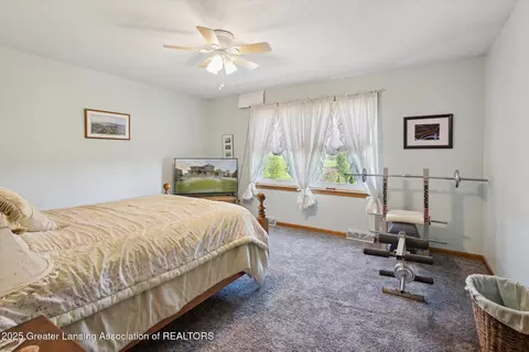 Bedroom - 12898 Walker Rd, Leslie, MI 49251 photo 4 of 8