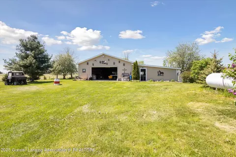 Exterior - 12898 Walker Rd, Leslie, MI 49251 photo 9 of 11
