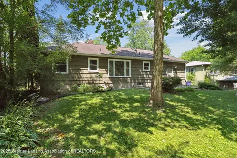 808 Robins Rd, Lansing, MI 48917 photo 34