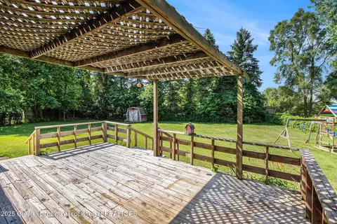 Exterior - 309 Valley Ct, Perry, MI 48872 photo 1 of 1