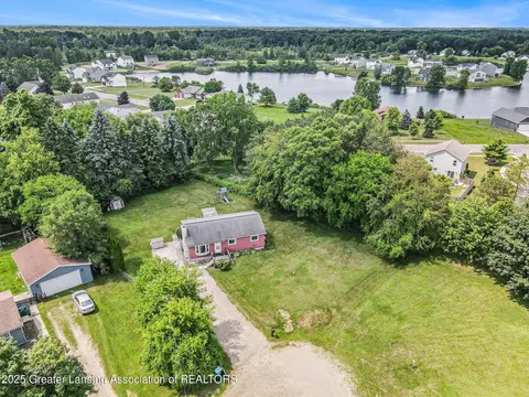View/Area - 309 Valley Ct, Perry, MI 48872 photo 1 of 2