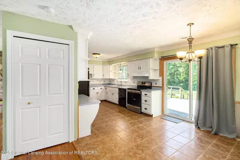 Other - 309 Valley Ct, Perry, MI 48872 photo 2 of 7