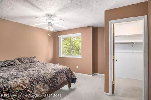 840 Armstrong Rd, Lansing, MI 48911 photo 9