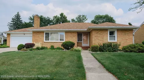 1717 Wellington Rd, Lansing, MI 48910