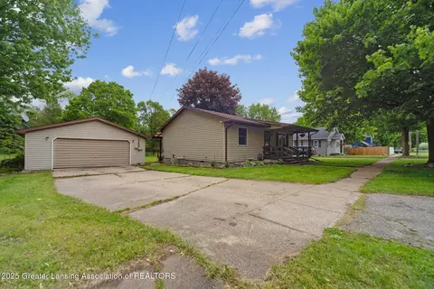 Other - 445 S Oak St, Maple Rapids, MI 48853 photo 4 of 7