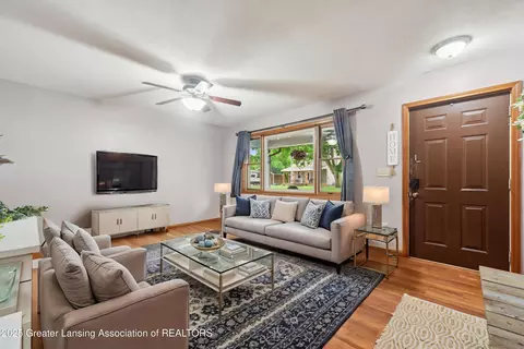 Other - 445 S Oak St, Maple Rapids, MI 48853 photo 2 of 7