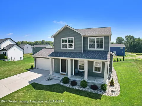 Exterior - 13855 Bauerle Rd, Dewitt, MI 48820 photo 3 of 8