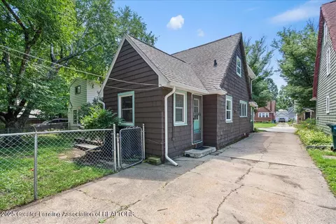 Exterior - 1014 Smith Ave, Lansing, MI 48910 photo 9 of 10