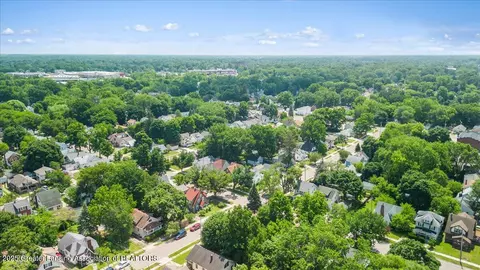 View/Area - 1014 Smith Ave, Lansing, MI 48910 photo 7 of 8