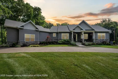 4186 N Williamston Rd, Williamston, MI 48895