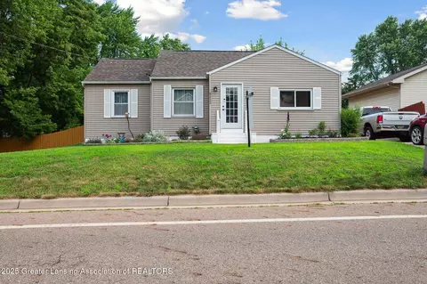 5112 W Willow Hwy, Lansing, MI 48917