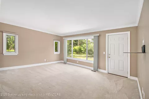 4227 Barton Rd, Lansing, MI 48917 photo 17