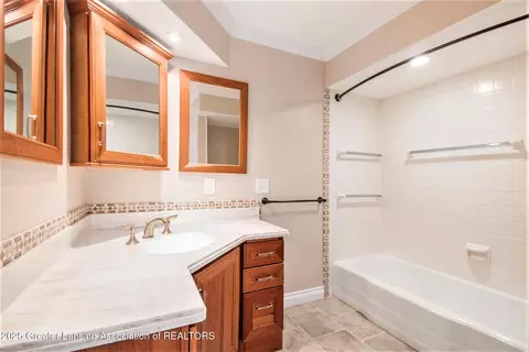 4227 Barton Rd, Lansing, MI 48917 photo 20