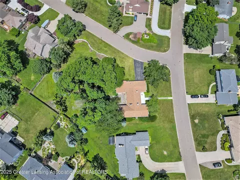 4227 Barton Rd, Lansing, MI 48917 photo 43