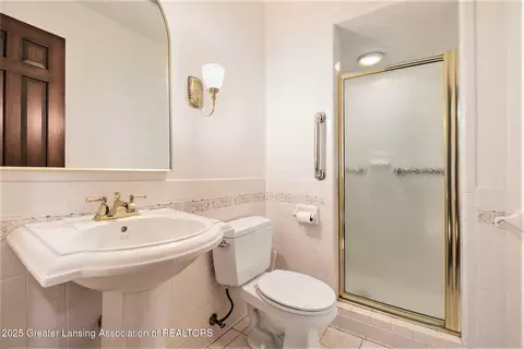 4227 Barton Rd, Lansing, MI 48917 photo 15