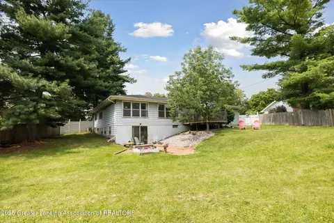 Undisclosed, Okemos, MI 48864 photo 40