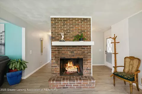 Undisclosed, Okemos, MI 48864 photo 8