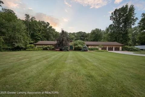 5723 Delta River Dr, Lansing, MI 48906