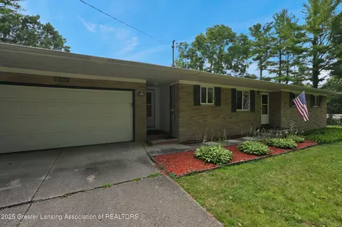 14455 Boichot Rd, Lansing, MI 48906