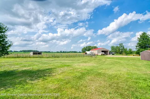 7741 E Garfield Rd, Ashley, MI 48806 photo 55