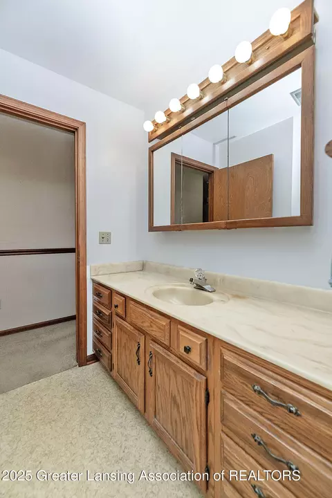 4580 Pardee Rd, Webberville, MI 48892 photo 16