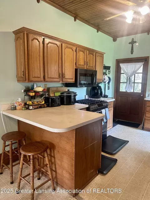 Kitchen - 116 Elm St, Mason, MI 48854 photo 1 of 5