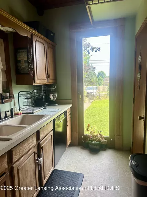 Kitchen - 116 Elm St, Mason, MI 48854 photo 2 of 5