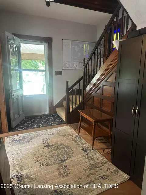 Entry Way - 116 Elm St, Mason, MI 48854 photo 1 of 3