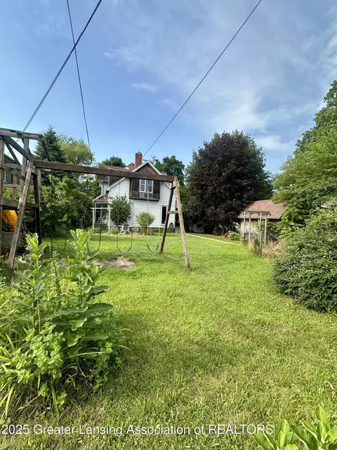 Exterior - 116 Elm St, Mason, MI 48854 photo 2 of 6