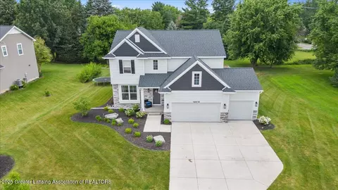 12879 Warm Creek Dr, Dewitt, MI 48820 photo 5