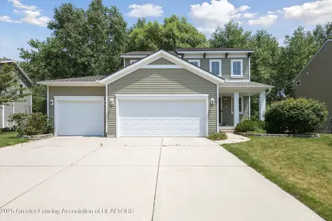 4526 Bison Dr, Holt, MI 48842