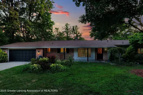 2315 Hamilton Rd, Okemos, MI 48864