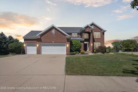 2730 Loon Ln, Okemos, MI 48864