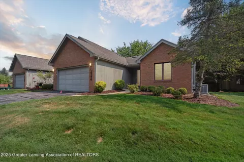 2396 Sapphire Ln, East Lansing, MI 48823