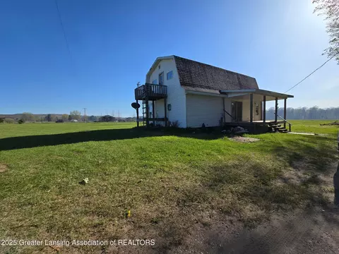 2760 S 9 Rd, Harrietta, MI 49638