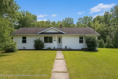 522 Oakdale Rd, Hastings, MI 49058