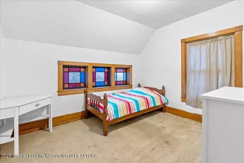 Bedroom - 315 S Main St, Ithaca, MI 48847 photo 2 of 3