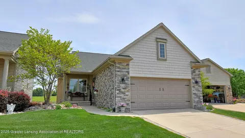 3983 Sierra Hts, Holt, MI 48842