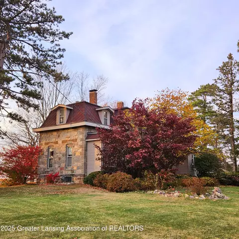 388 W Grand Ledge Hwy, Grand Ledge, MI 48837