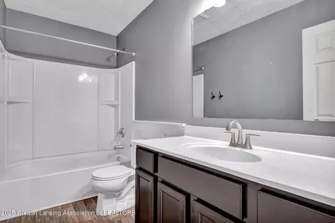 1125 River Oaks Dr, Dewitt, MI 48820 photo 17